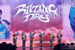 RIIZE启动首次FAN-CON巡演，首尔演唱会成功举办，盛况