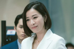 佘诗曼《新闻女王》 Man姐职场穿搭自信干