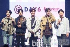 DAY6举行回归SHOWCASE 带来全新魅