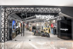 Wrangler威格中国首店于南京德基