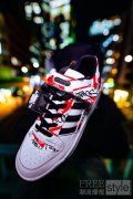 adidas Originals携手atmos推出GRAF