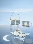 BALLY 2022女王节限定系列 双面自