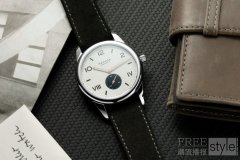 NOMOS Glashütte发布全新Club Cam