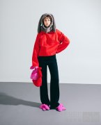 BIMBA Y LOLA推出兔年限定系列 开