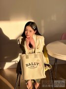 Bally 2023兔年限定系列周洁琼、