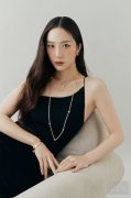 郑秀晶(Krystal)演绎米兰工匠珠