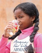 阿玛尼 Acqua for Life 全球清洁水