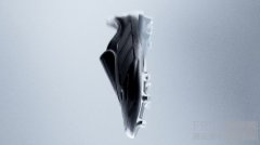 PRADA携手ADIDAS推出首个足球鞋合