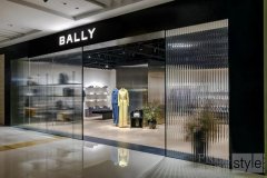 Bally 中国郑州大卫城精品店焕