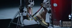 DR. MARTENS X ALPHA INDUSTRIES 拥抱当
