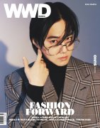 EXO成员SUHO登上《WWD KOREA》3月刊封面！ 