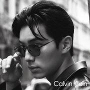 Calvin Klein发布 SS24全新眼镜广告大片