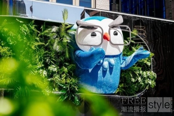Simmons 席梦思吉祥物正式发布 携“摘梦奇愈” 弹簧森林体验空间闪现上海