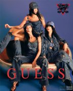 GUESS X YUEQI QI联名系列正式推出 重构千禧潮流，呈