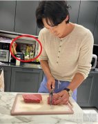 他俩可真的太甜蜜了！ Rain晒下厨视频 老