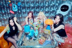 aespa《Supernova》持续领跑！连续四周登顶