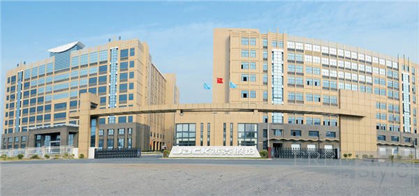 https://p6.itc.cn/images01/20210629/7ae2fe8db654465fbfcecf791753ca16.jpeg