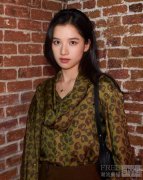 Burberry 宣布演员张婧仪为新晋