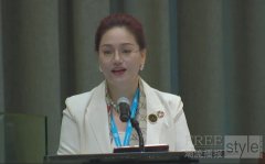 黄安妮在联合国发表推动女性
