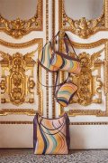 PAUL SMITH挚献全新BRIDGET手袋，以