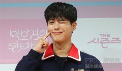 朴宝剑主持音乐节目：想为大家带来慰藉