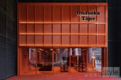 Onitsuka Tiger鬼塚虎成都IFS概念店