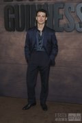 Anthony Boyle身着dunhill 2025春夏系