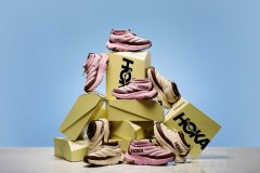 HOKA 携手 Halfdays 推出联名鞋款 HOKA x Half