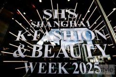 上海圣和圣韩国馆“诗意宇宙”快闪活动