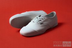 OTW by Vans携手 S.R. STUDIO. LA. CA. 再造全新联