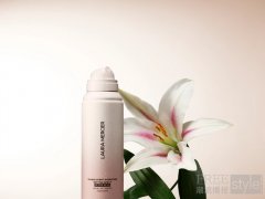 全新Laura Mercier 罗拉玛希焕颜清透柔焦定妆喷雾