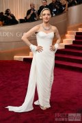 AMANDA SEYFRIED身着ATELIER VERSACE 亮相2026金球