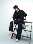 春游时间到：丁禹兮演绎Champion早春双面风格