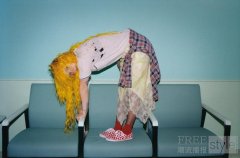 Vans 启动全球 “Off the Wall” 品牌企划 以 Authent