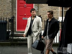 “你就不能找一份正经工作吗？”HUGO 发