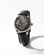 万宝龙推出明星系列墨韵灰腕