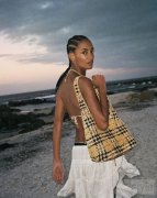 Burberry 精彩呈献 2026 仲夏系列