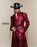 先锋帽饰品牌 ATiiSSU 携手Stray Kids 成员Felix 发布《DESERT COWBOY  COLLECTION（沙漠牛仔