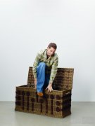 JW ANDERSON 携手 Eddie Glew 于2026年米兰国际家