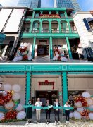 屈臣氏复古主题快闪店亮相武汉楚河汉街