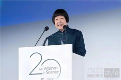 从“缺席”到“在场”,三代人的手拉手