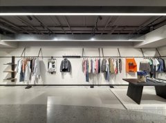  JW ANDERSON 于 I.T 香港希慎广场店及 I.T 上海新天地