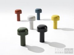 FLOS 推出全新 BELLHOP无线便携台灯——灵动