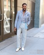 Colman Domingo 身着dunhill现身纽约街头