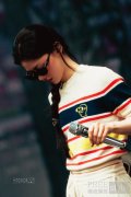 Coach品牌全球代言人单依纯身穿Coach | Br