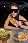H&M 联袂 Livia Nunes Marques 推出全新联名