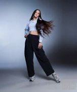 Salomon萨洛蒙品牌全球代言人金智秀JISOO领