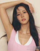 ALO 再度携手金智秀JISOO 推出全新品牌大片