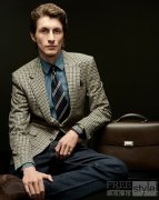dunhill 2026 秋冬系列广告大片：探究西装外