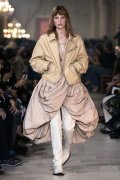Acne Studios倾呈2027春夏女装系列 以丹宁叙